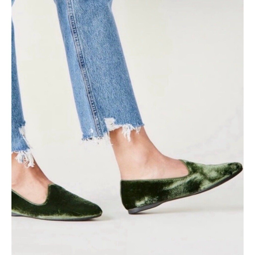 Birdies Heron Velvet Green Slip-on Loafers Size 6.5